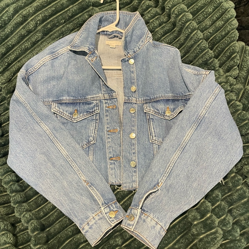 Top shop cropped frayed button up blue denim jean jacket